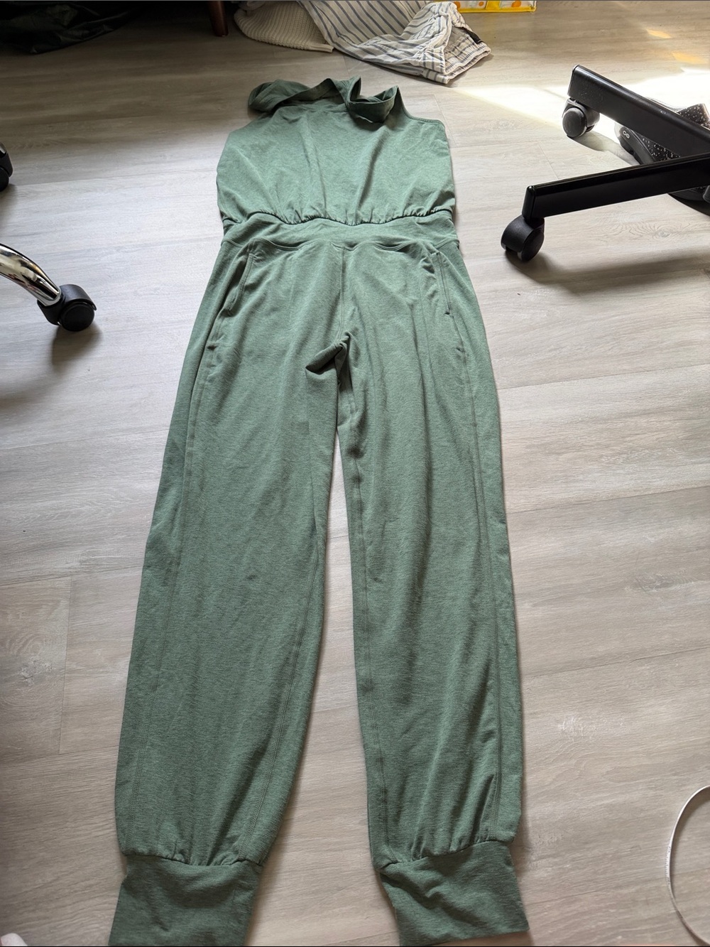 Sweaty Betty Olive Green Sleeveless Jumpsuit jogger size medium